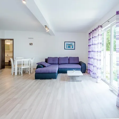 Amore Apartment