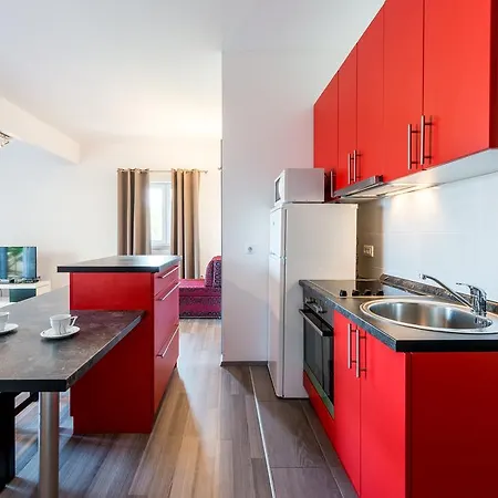 Amore Apartment *