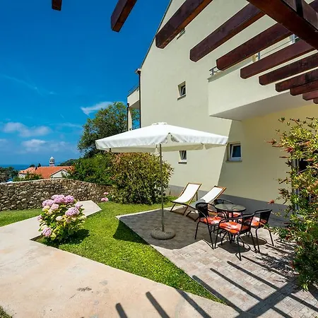 Amore Apartment *