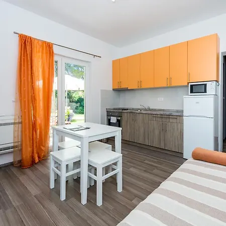 Amore Apartment *